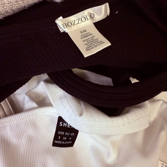 Cropped tank top bundle size xs small - Picture 6 of 8